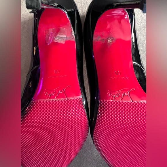 COPY - Black Christian Louboutin - Picture 5 of 10